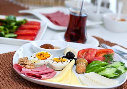 8 Best Breakfast Spots in Maryland!