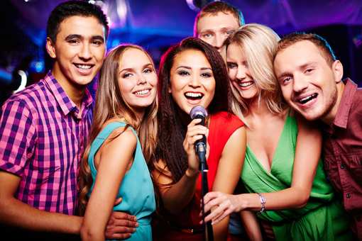 The 6 Best Karaoke Bars in Maryland!